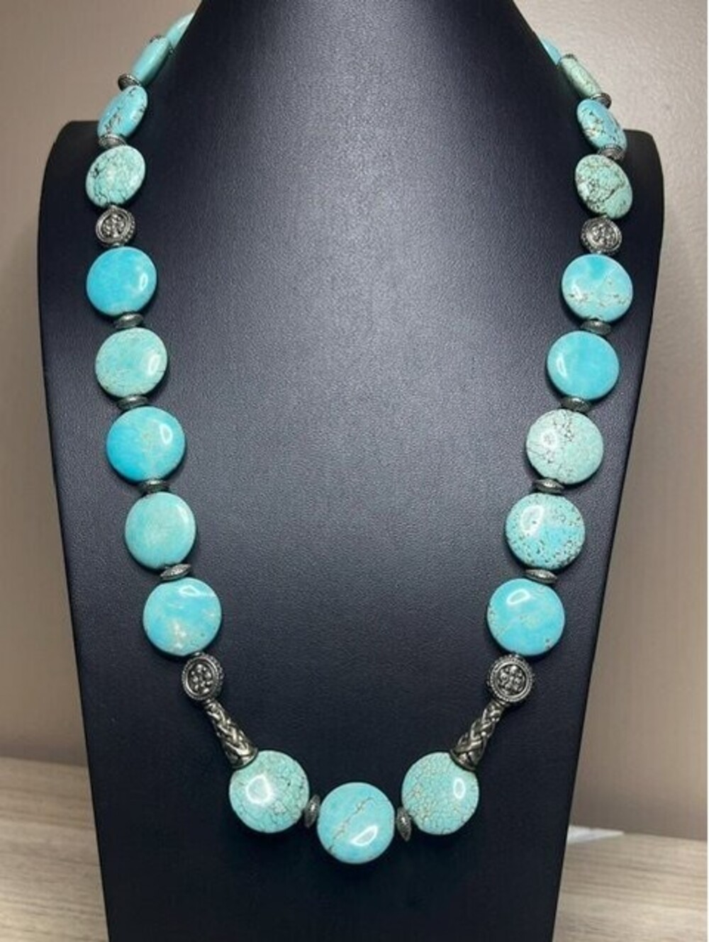 B7037 Vintage Turquoise Beaded Statement Necklace  Ornate Silver Tone 24"